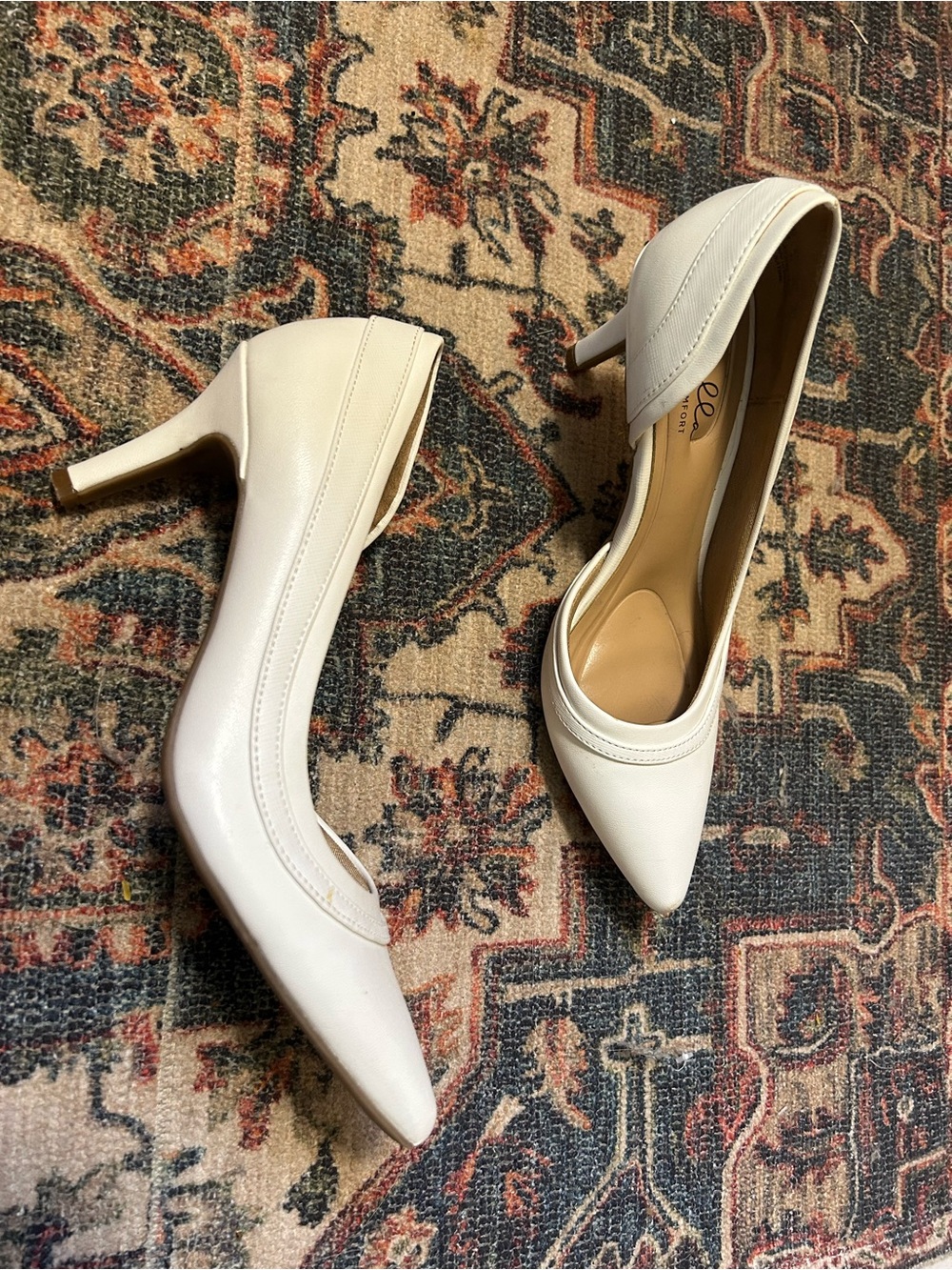 Abella White Pointed Toe Heel